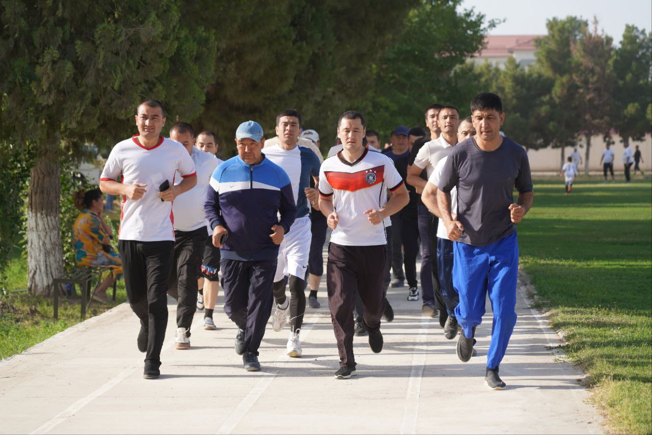 Surxondaryo viloyati IIB shaxsiy tarkibi bilan galdagi sport mashg‘uloti o‘tkazildi