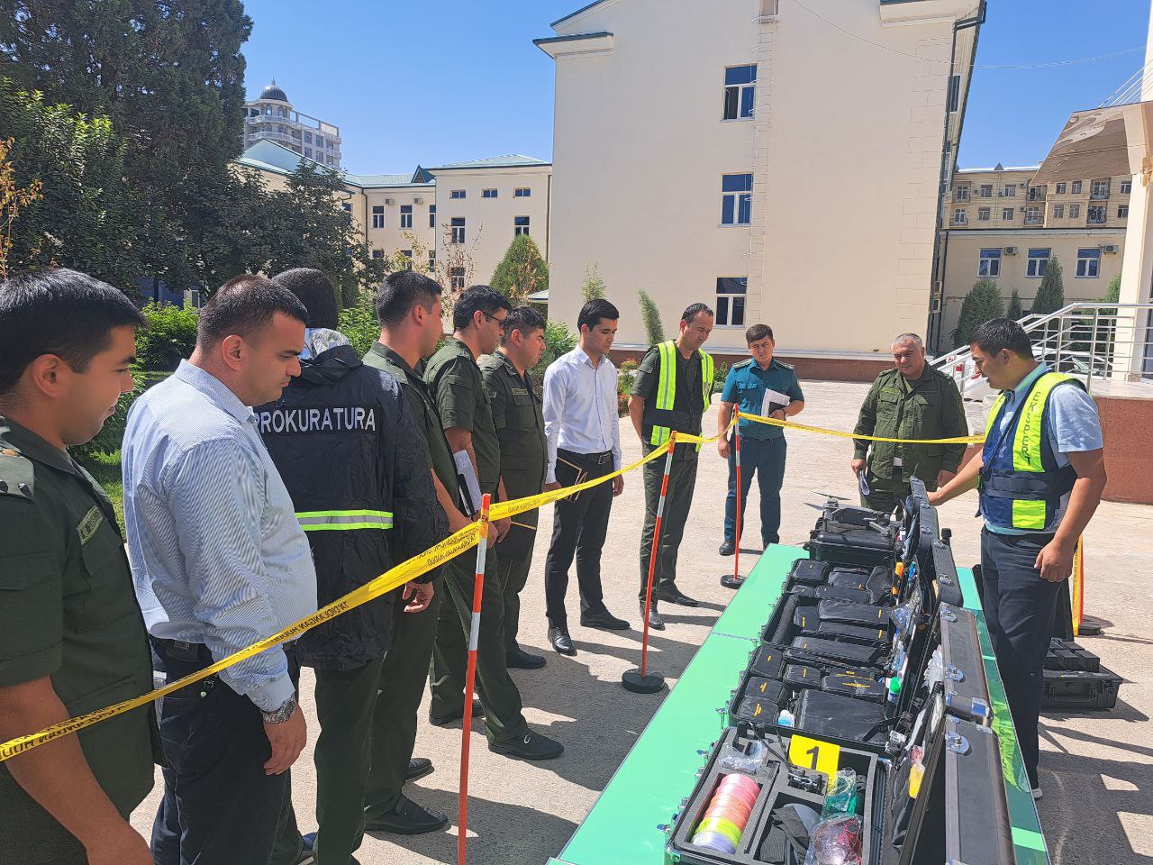 Ekspert kriminalistika markazi xodimlari tomonidan prokuratura xodimlari ishtirokida o‘quv…