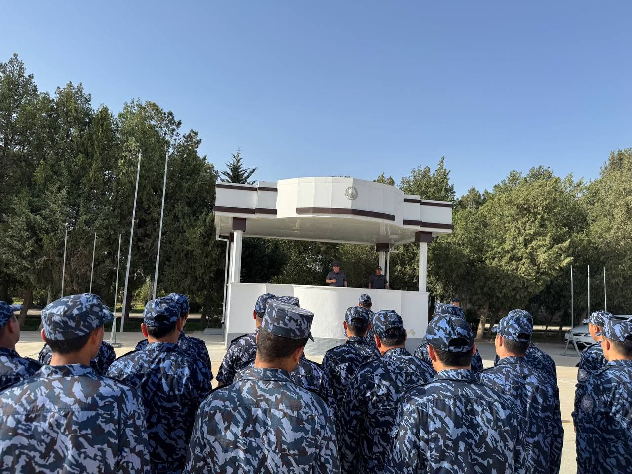 Сурхондарё вилояти ИИБ жамоат хавфсизлиги хизмати таркибига кирувчи соҳавий хизмат ходимла…